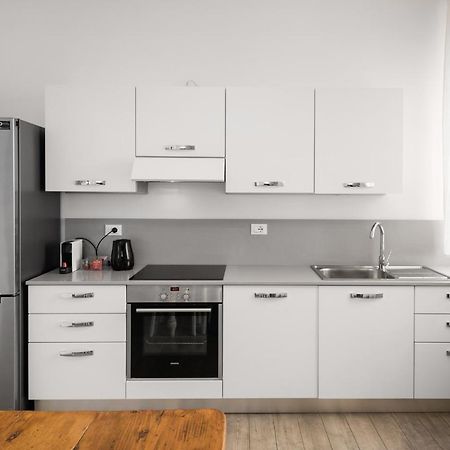 דירות ורונה Flats4Rent La Dimora D'Orlando מראה חיצוני תמונה